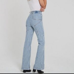 Venus flares Montauk Wash